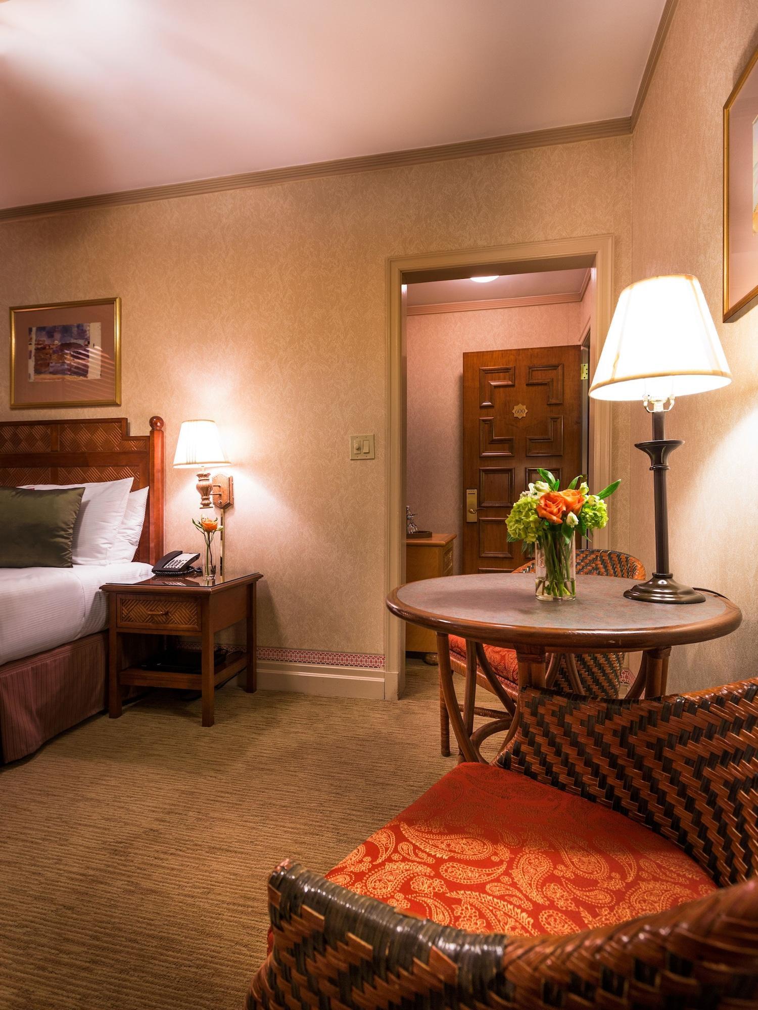 Hotel Casablanca By Library Collection Nueva York